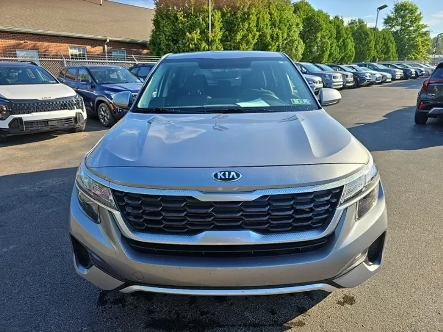 2021 Kia Seltos LX photo 1