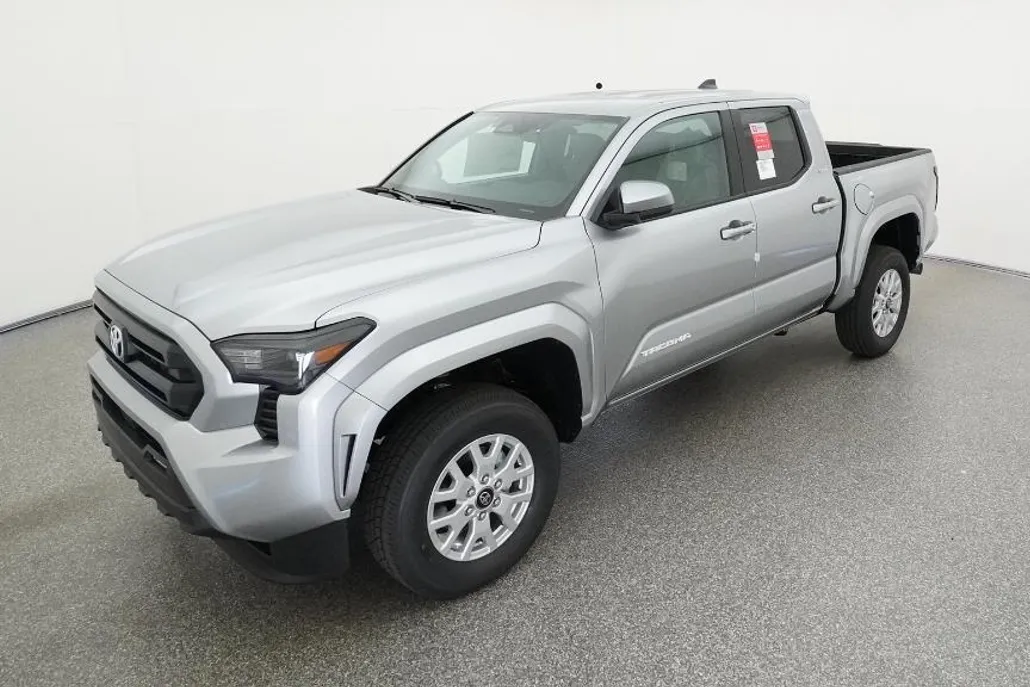 2025 Toyota Tacoma SR5 Double Cab photo 1