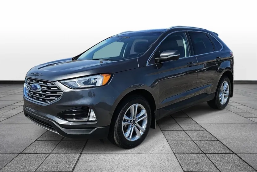 2020 Ford Edge SEL photo 1