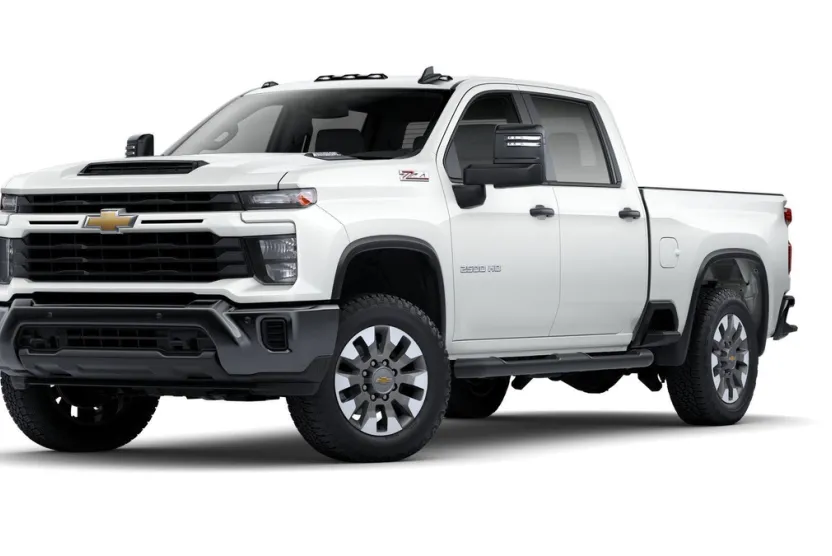 2025 Chevrolet Silverado 2500HD Custom photo 1