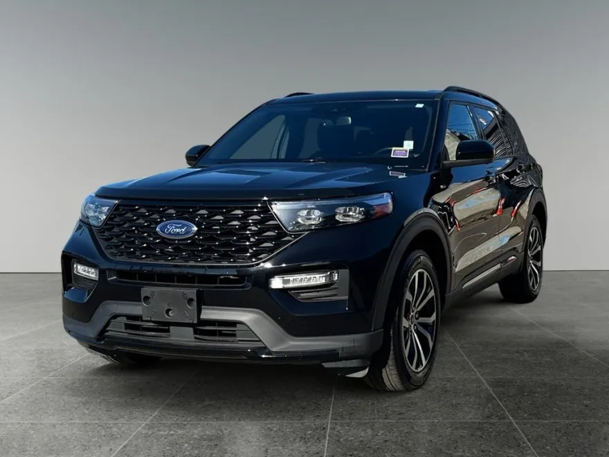 2023 Ford Explorer ST-Line photo 1