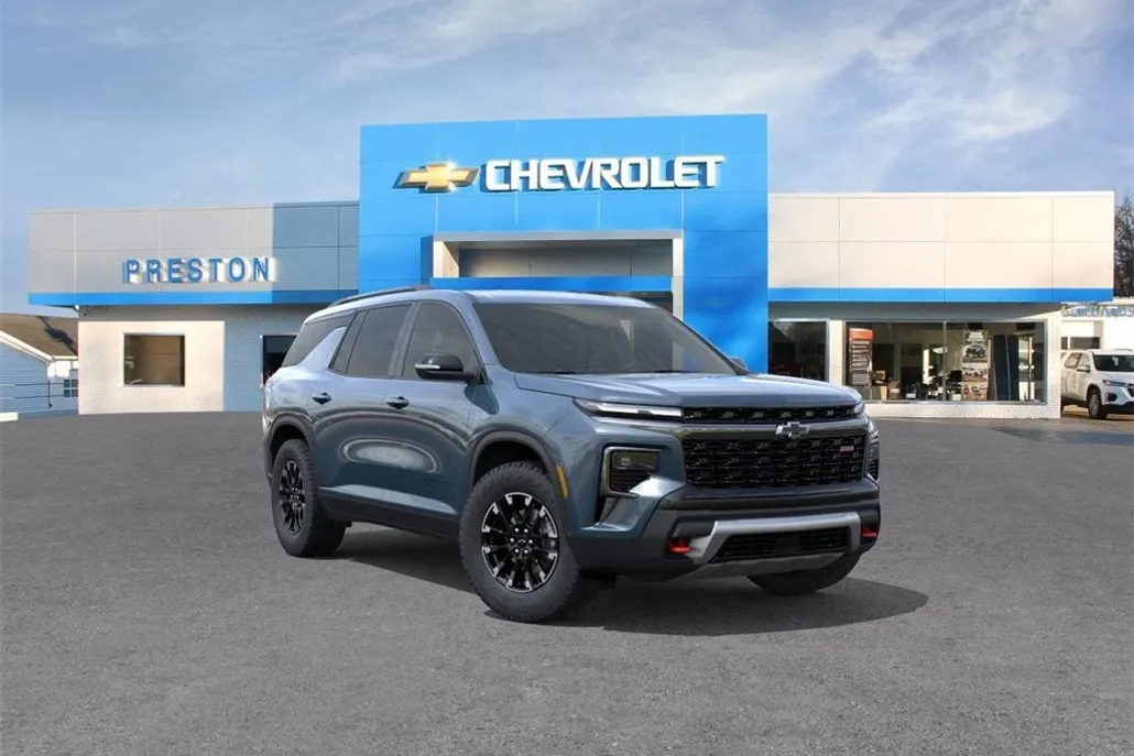 2026 Chevrolet Traverse Z71 photo 1