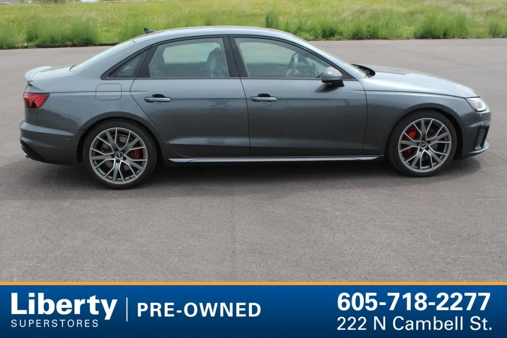 2022 Audi S4 Base Prestige photo 1