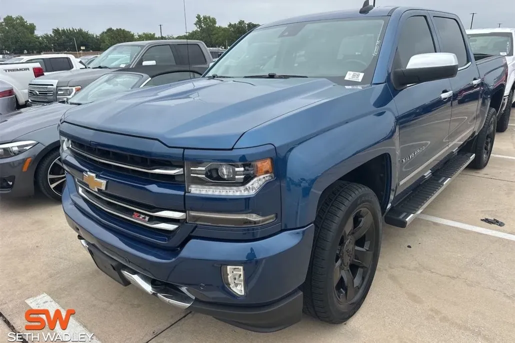 2018 Chevrolet Silverado 1500 LTZ photo 1