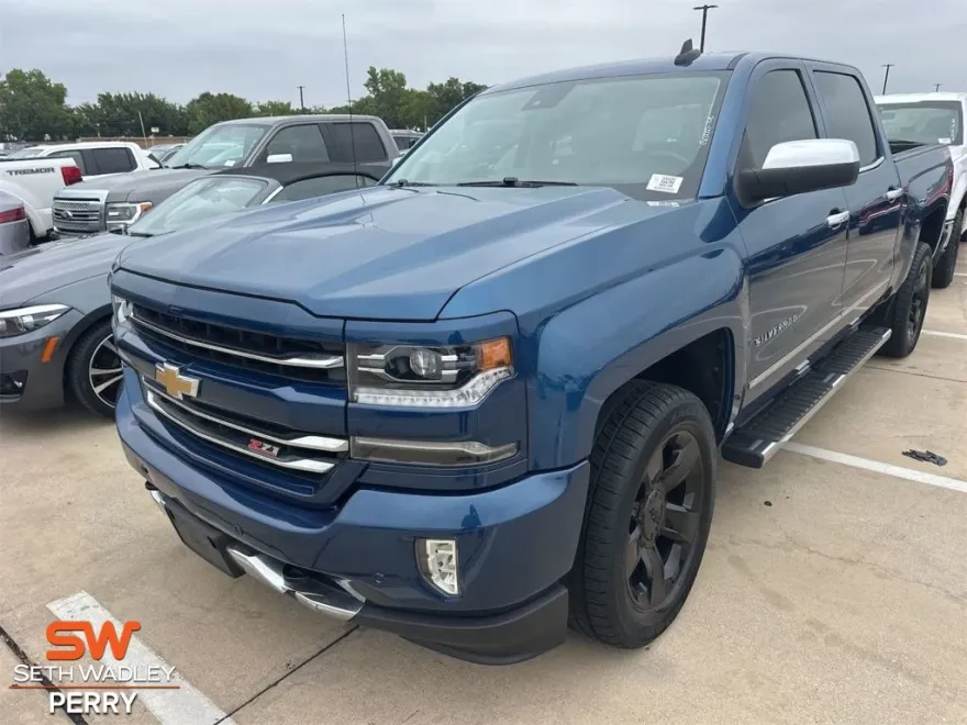2018 Chevrolet Silverado 1500 LTZ photo 1