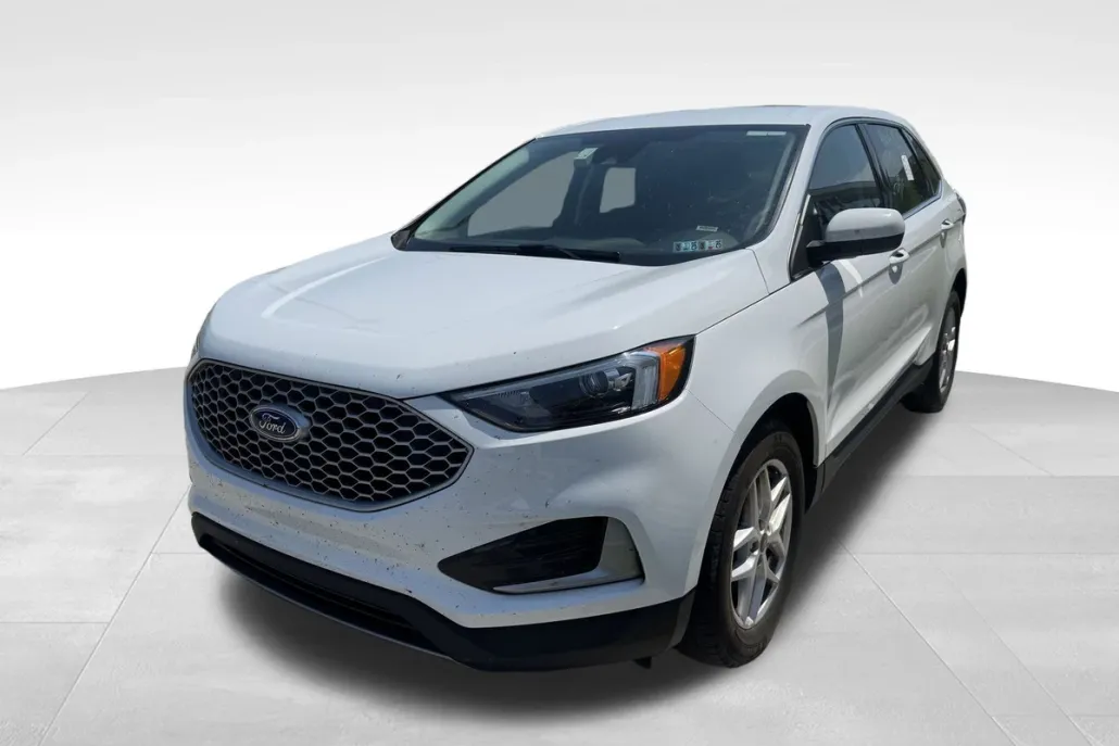 2024 Ford Edge SEL photo 1