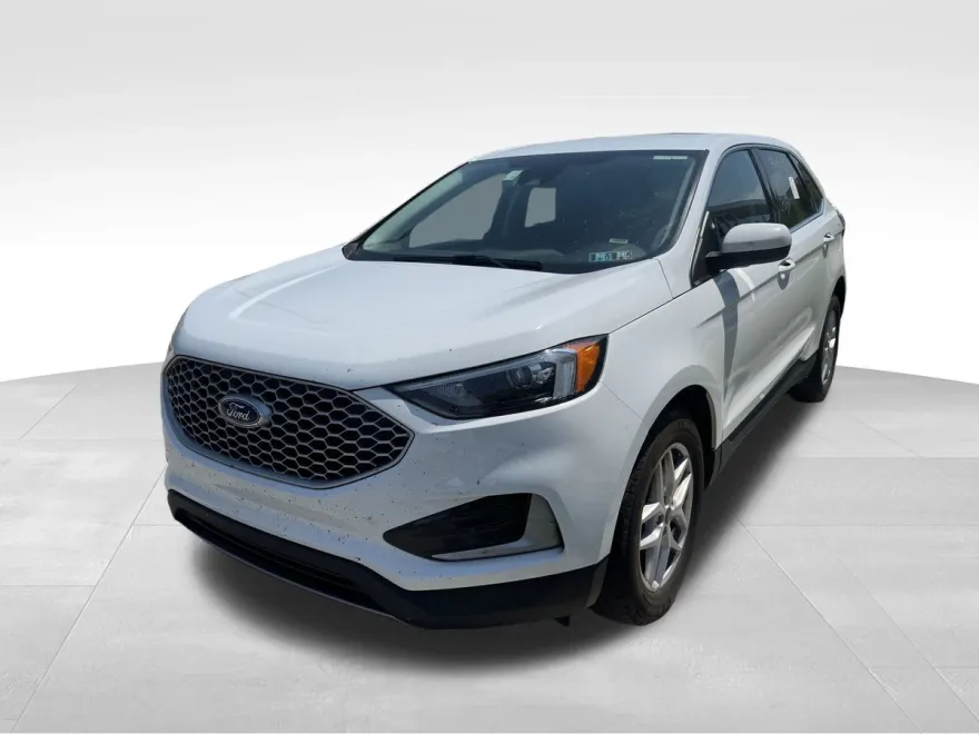2024 Ford Edge SEL photo 1