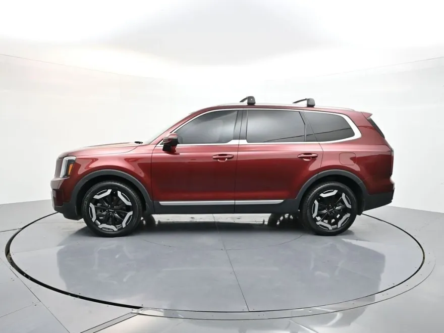 2024 Kia Telluride EX photo 1