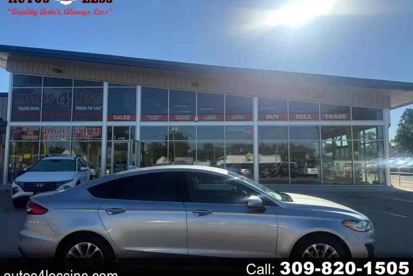 2020 Ford Fusion Hybrid SE photo 1