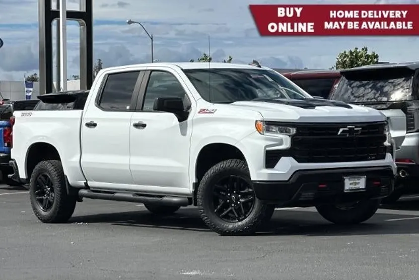 2023 Chevrolet Silverado 1500 LT Trail Boss photo 1