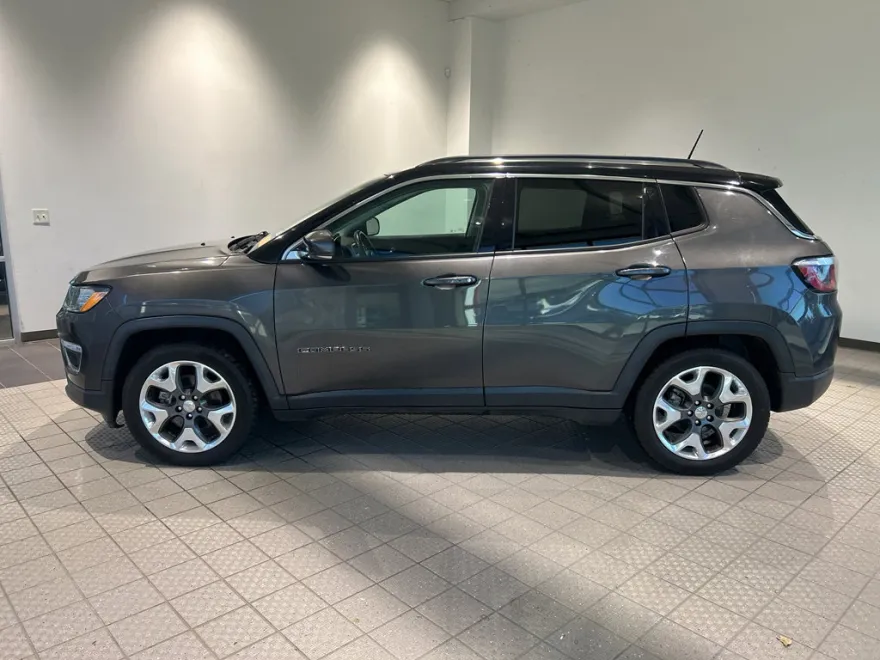 2020 Jeep Compass Limited photo 1