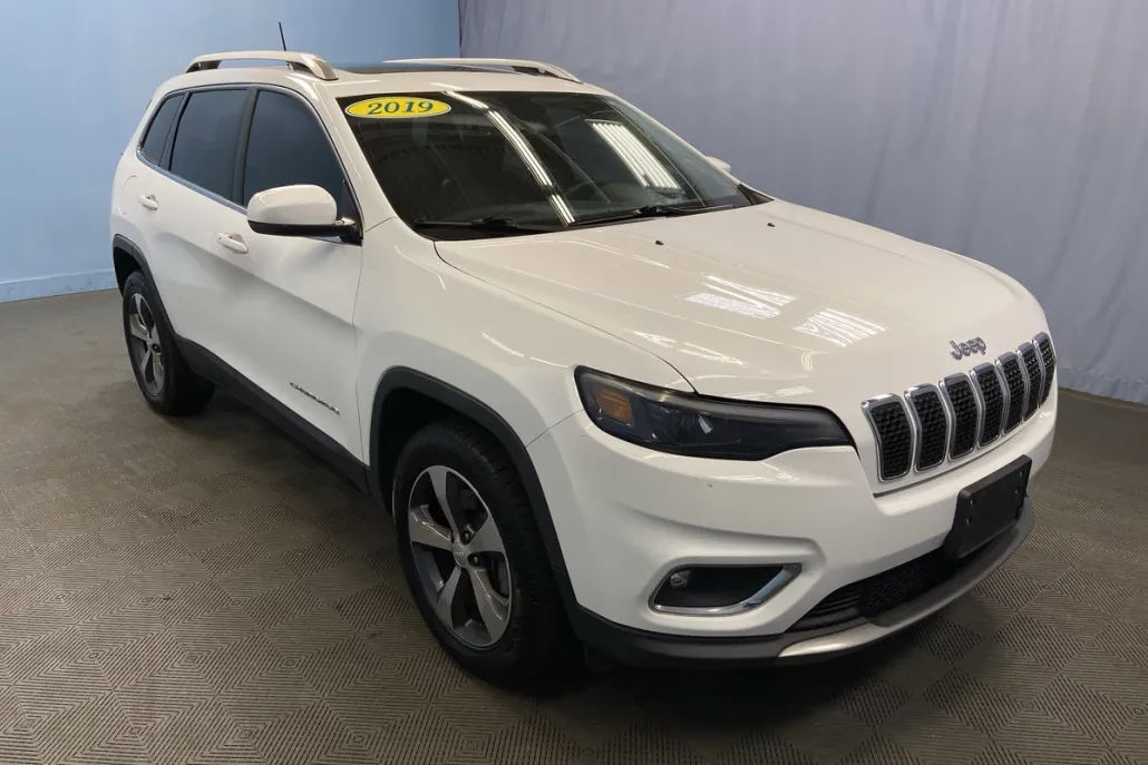 2019 Jeep Cherokee Limited photo 1