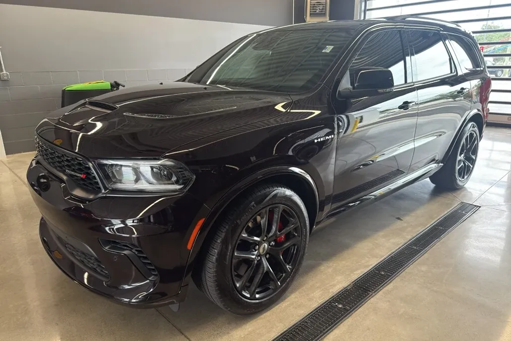 2024 Dodge Durango R/T photo 1