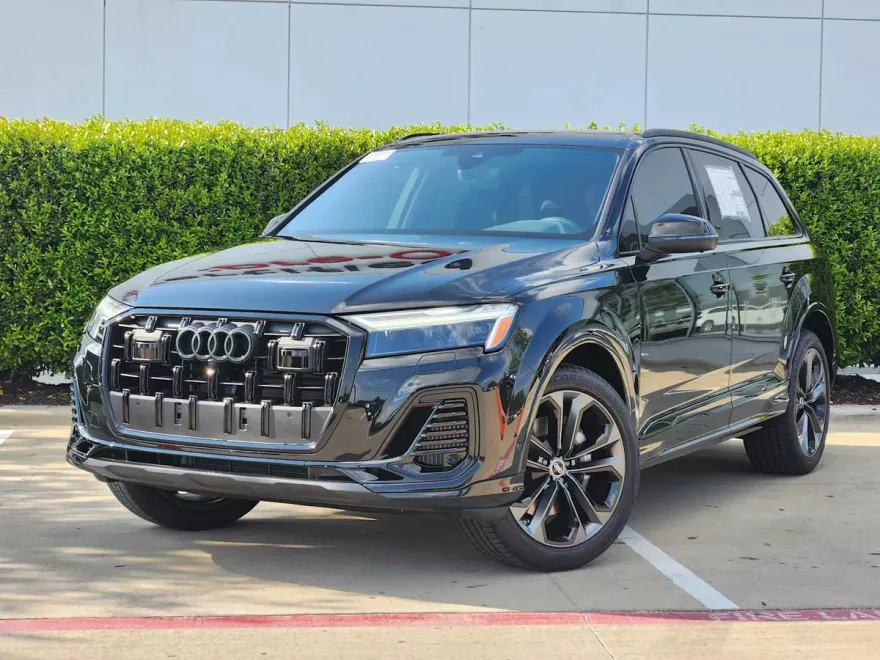 2025 Audi Q7 Premium Plus photo 1