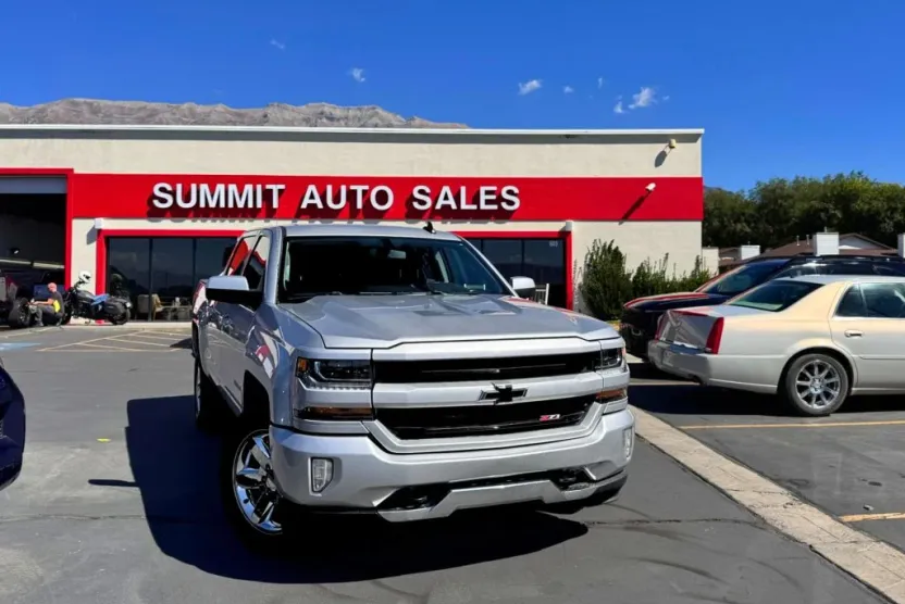2018 Chevrolet Silverado 1500 Z71 LT photo 1