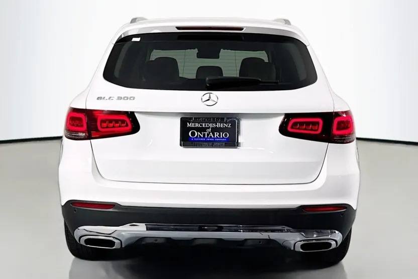 2022 Mercedes Benz GLC 300 photo 1