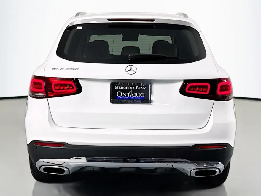 2022 Mercedes Benz GLC 300 photo 1