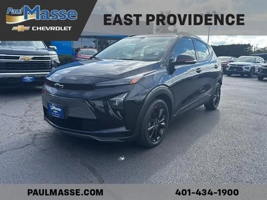 2023 Chevrolet Bolt EUV photo 1