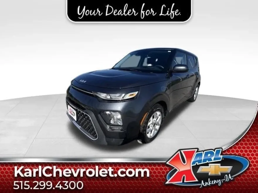 2022 Kia Soul LX photo 1