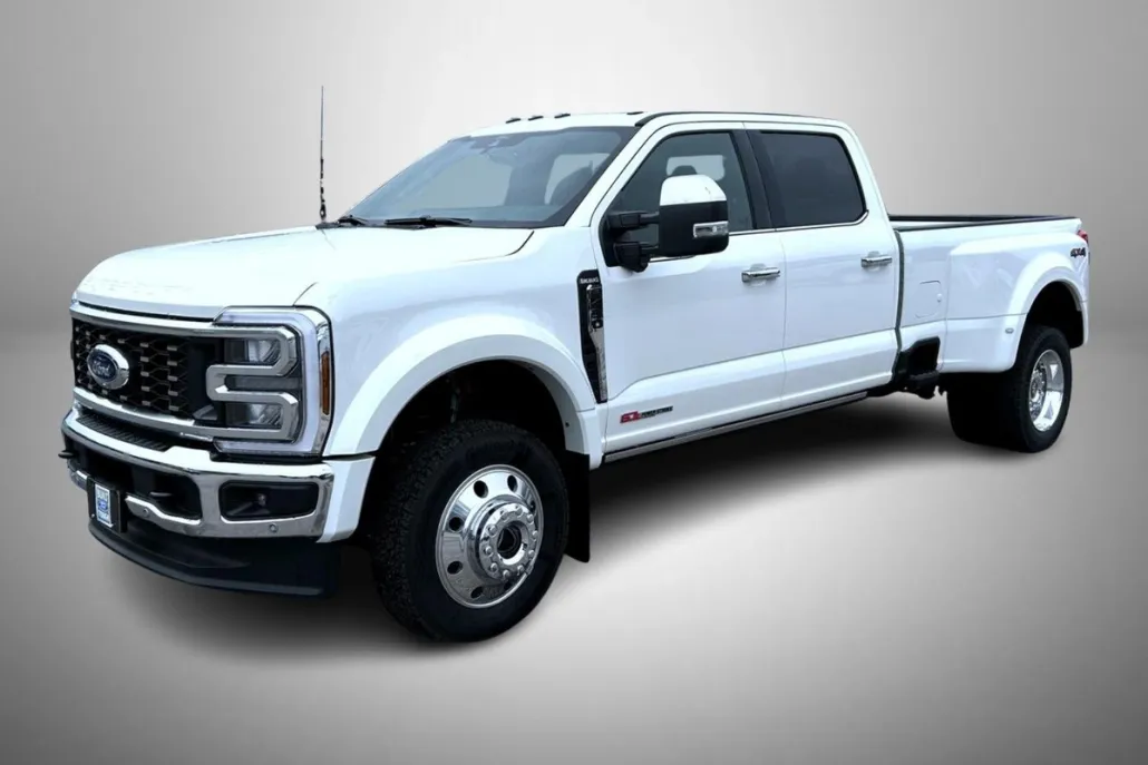 2026 Ford F-450 photo 1