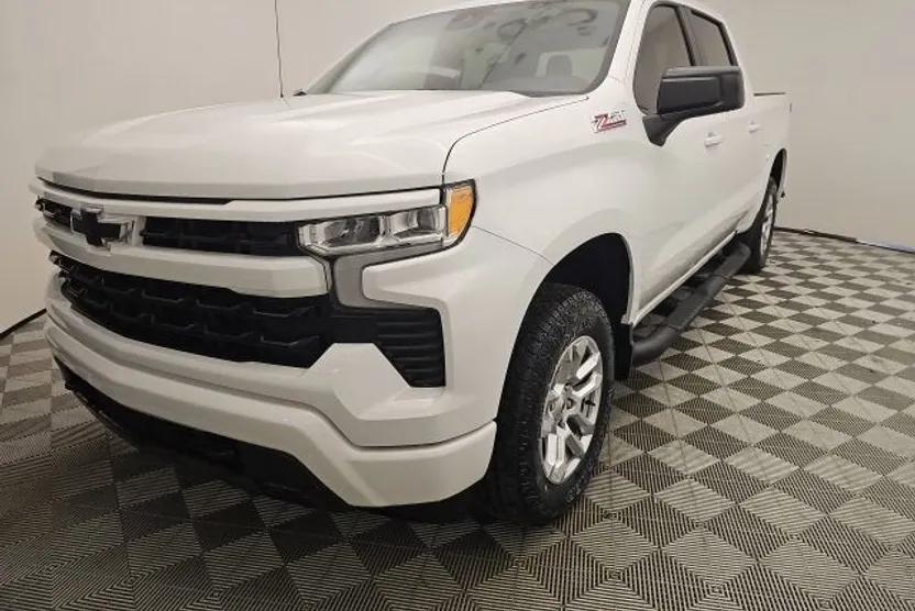 2025 Chevrolet Silverado 1500 RST photo 1