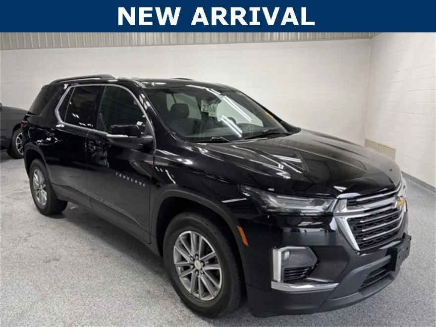 2023 Chevrolet Traverse Cloth photo 1