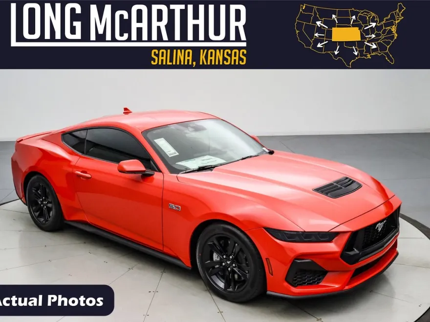 2025 Ford Mustang GT photo 1