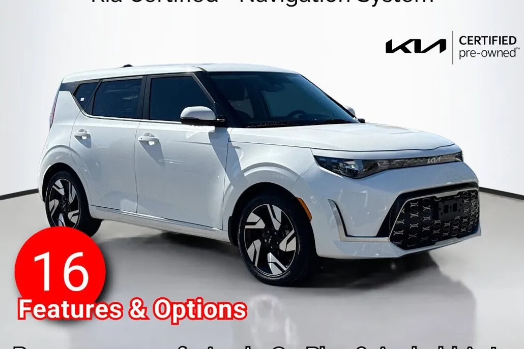 2024 Kia Soul GT-Line photo 1