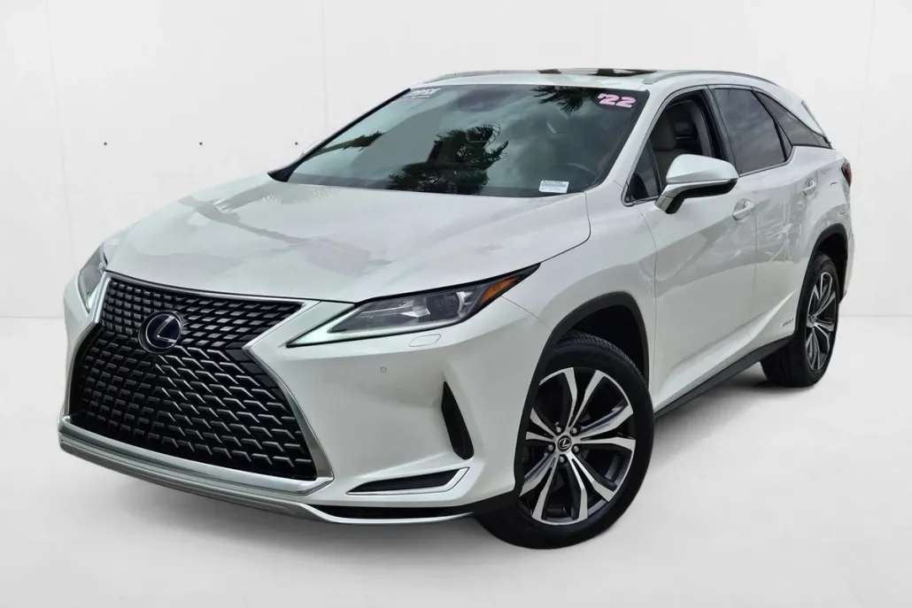 2022 Lexus RX 450hL photo 1