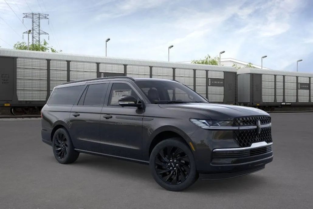 2025 Lincoln Navigator L Reserve photo 1