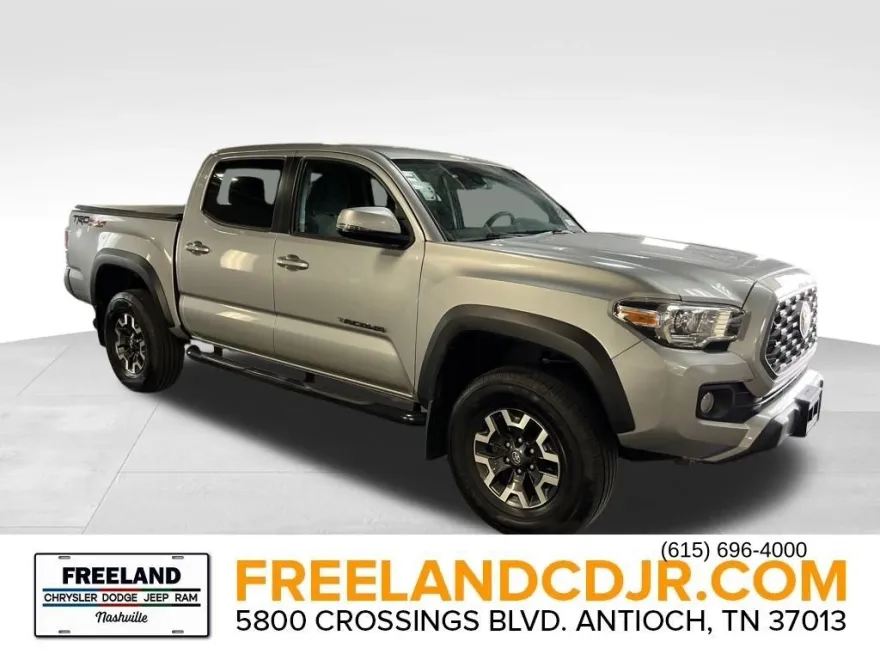2020 Toyota Tacoma TRD Off-Road photo 1