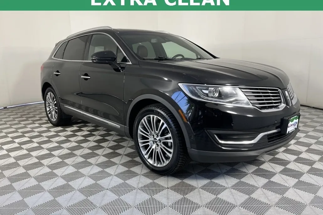 2017 Lincoln MKX Reserve photo 1