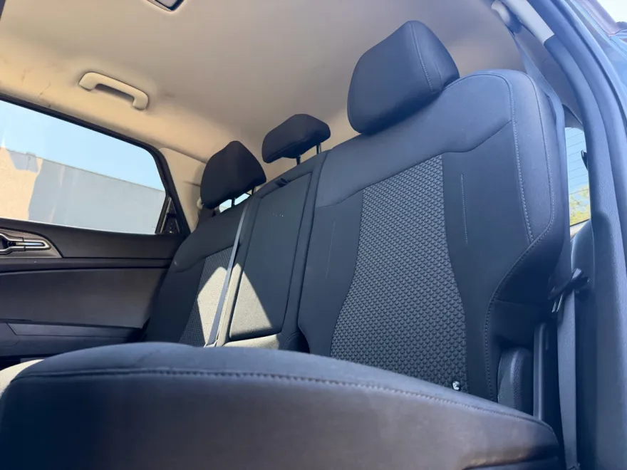 2023 Kia Sportage LX photo 1
