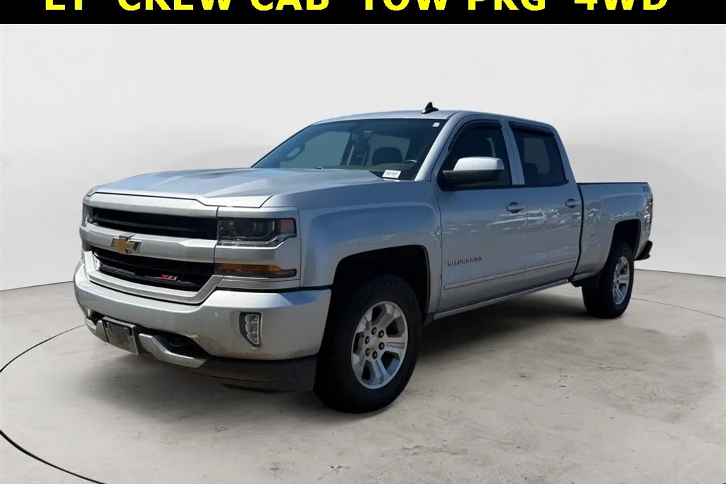 2018 Chevrolet Silverado 1500 LT photo 1