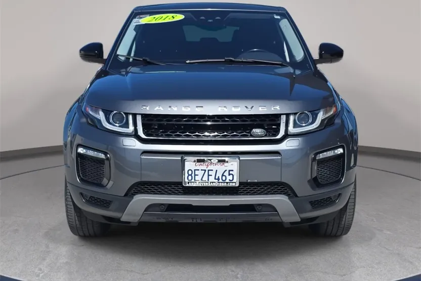 2018 Land Rover Range Rover Evoque SE photo 1