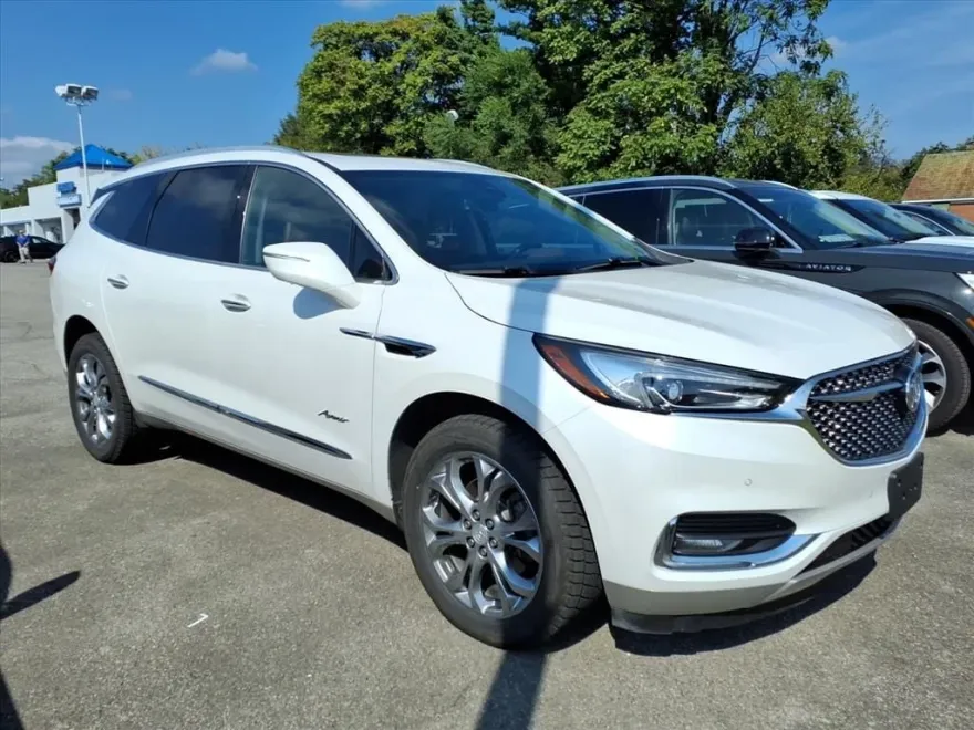 2018 Buick Enclave Avenir photo 1
