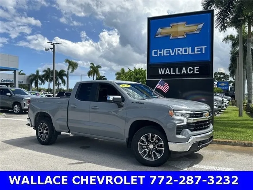 2024 Chevrolet Silverado 1500 LT photo 1