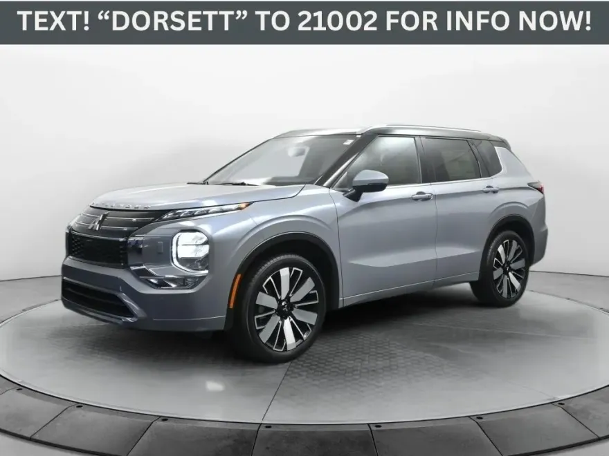 2025 Mitsubishi Outlander SEL photo 1