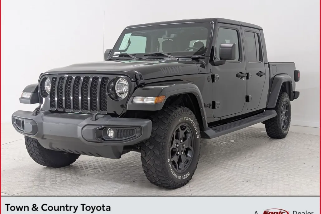 2021 Jeep Gladiator Willys photo 1