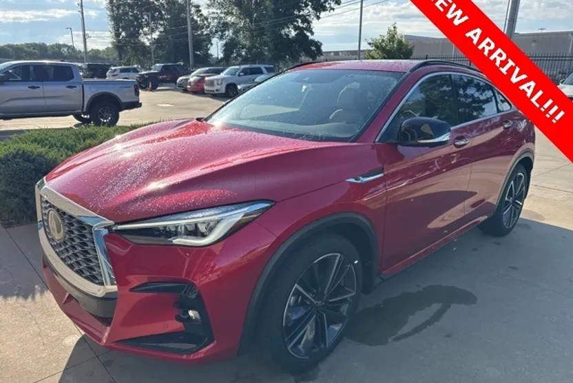 2025 Infiniti QX55 Essential photo 1