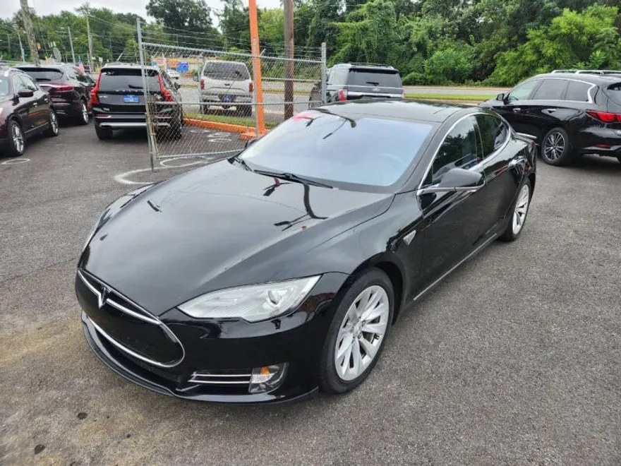 2013 Tesla Model S Performance photo 1