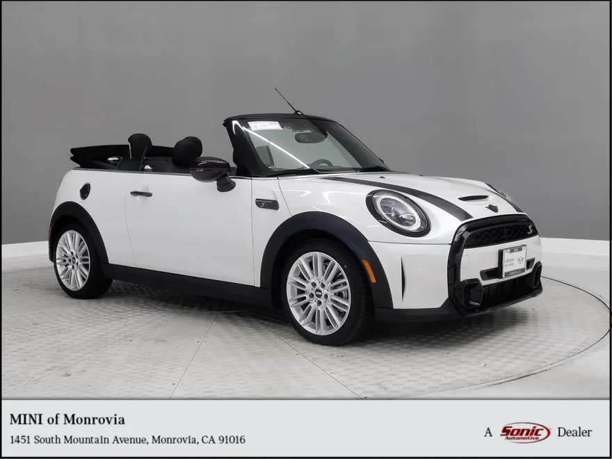 2023 Mini Cooper S Convertible photo 1