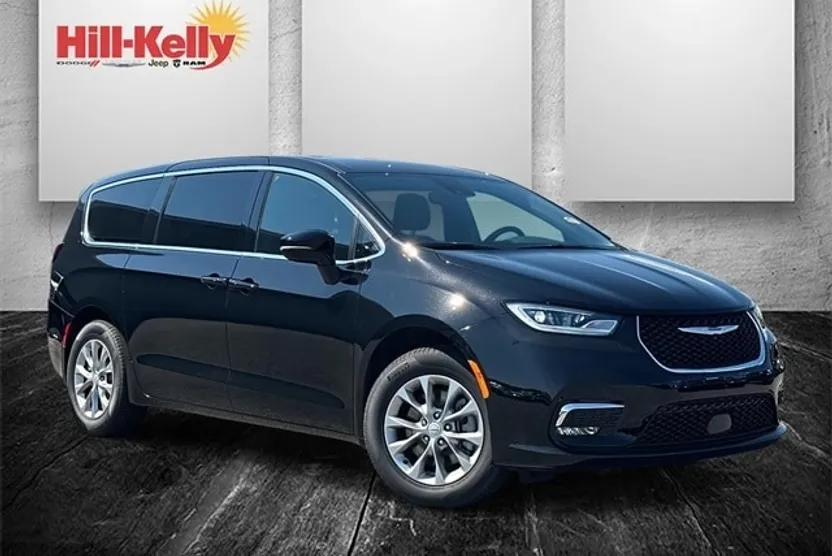 2025 Chrysler Pacifica photo 1