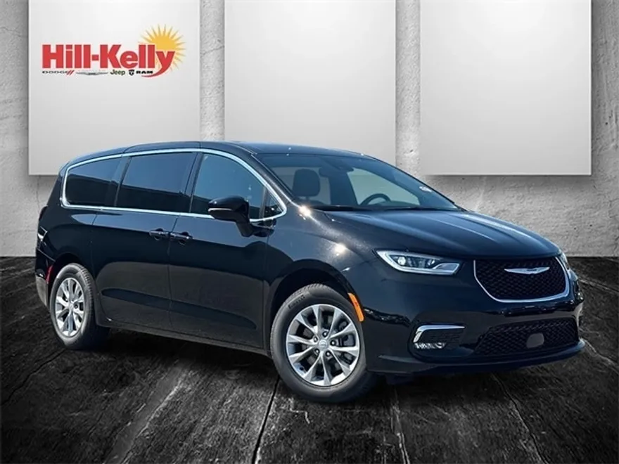 2025 Chrysler Pacifica photo 1