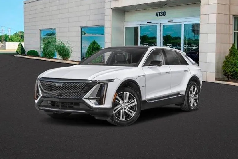 2025 Cadillac Lyriq Sport photo 1