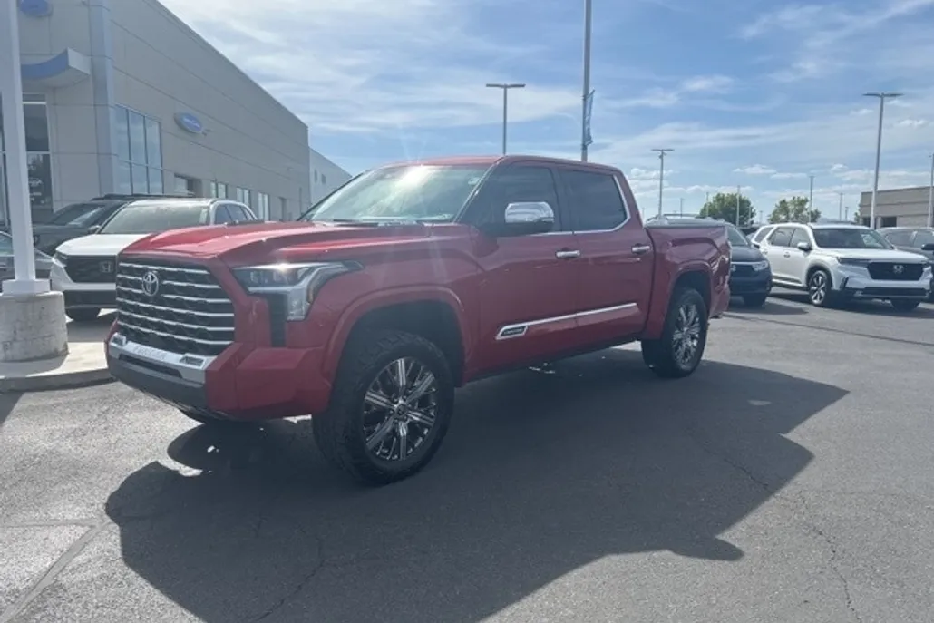 2023 Toyota Tundra CapStone photo 1