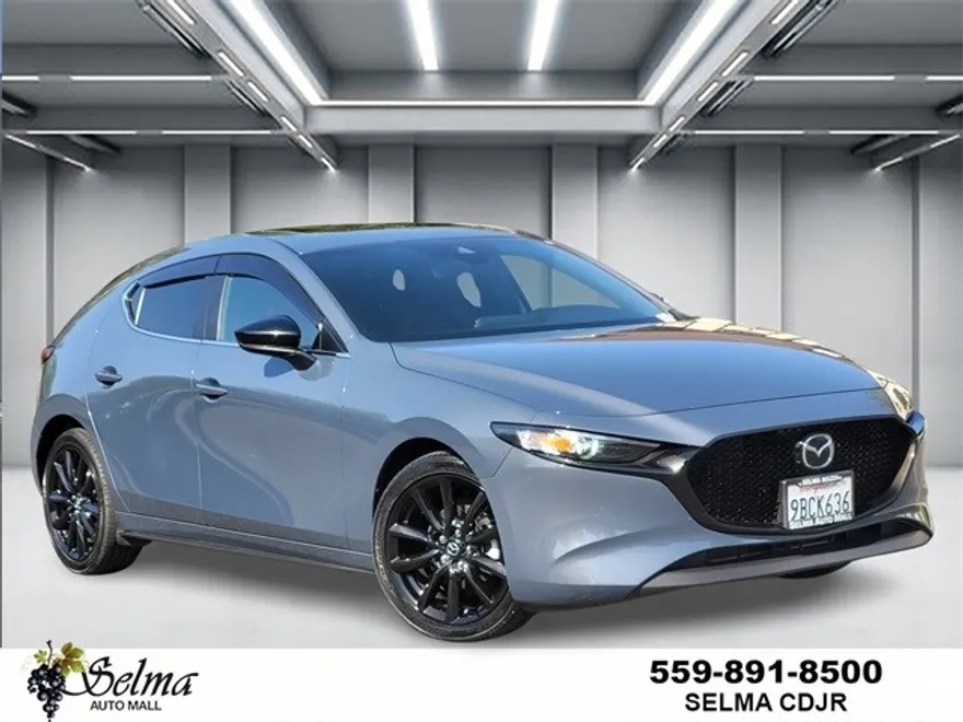 2022 Mazda Mazda3 Carbon photo 1