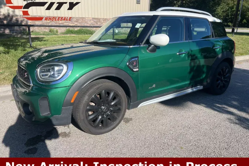 2022 Mini Cooper S ALL4 photo 1