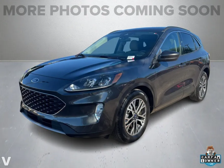 2020 Ford Escape SEL photo 1