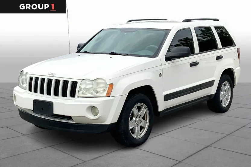2006 Jeep Grand Cherokee Laredo photo 1